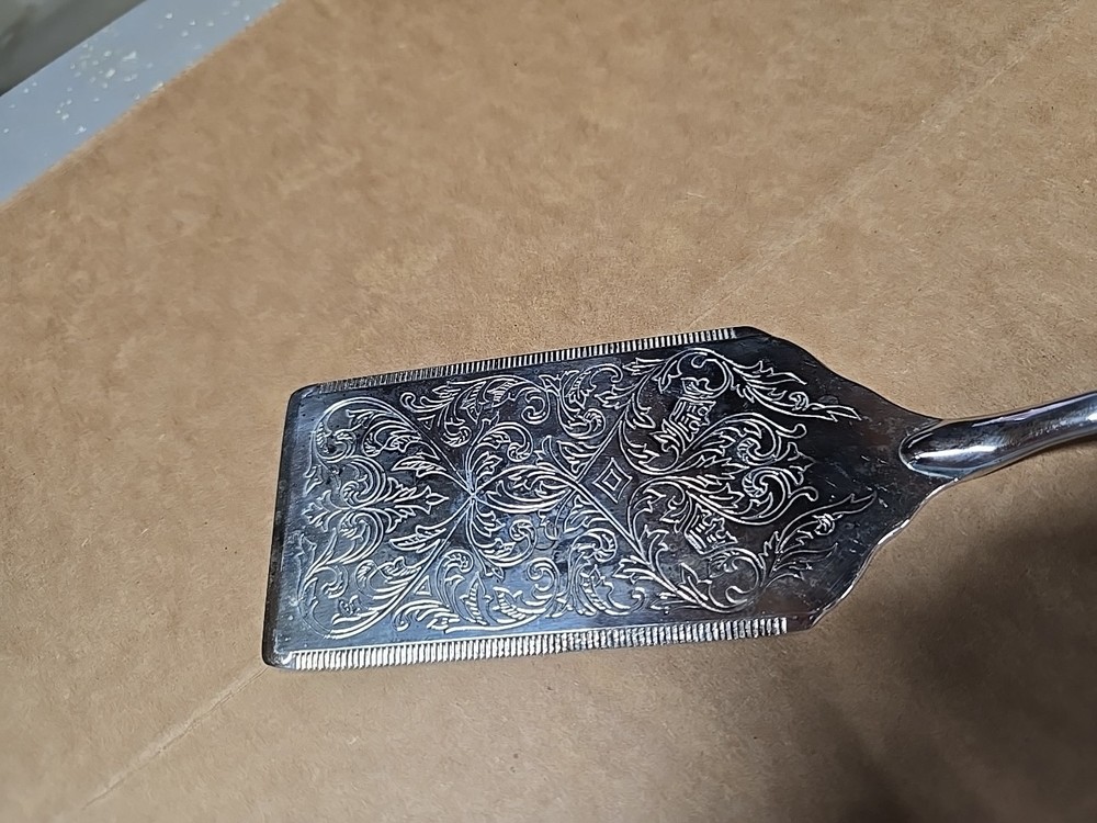 Vintage Engraved Rectangle Cake Slice Server