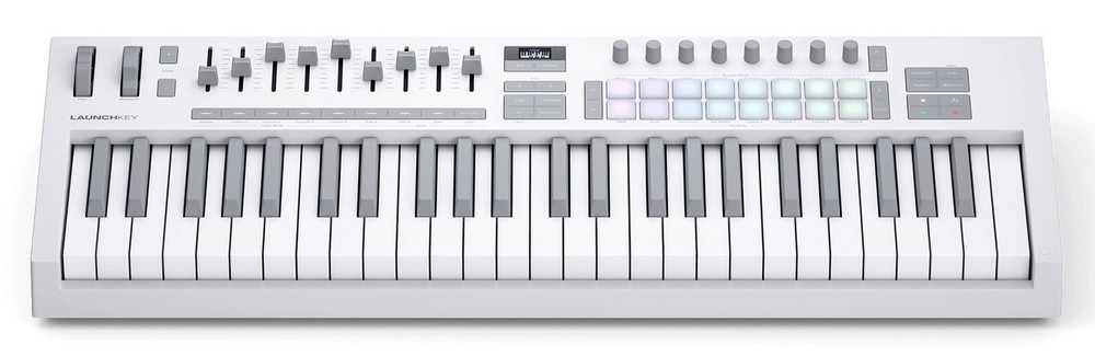 Novation LAUNCHKEY 49 MK4 White 49-Key USB MIDI Keyboard Controller+Air Bench