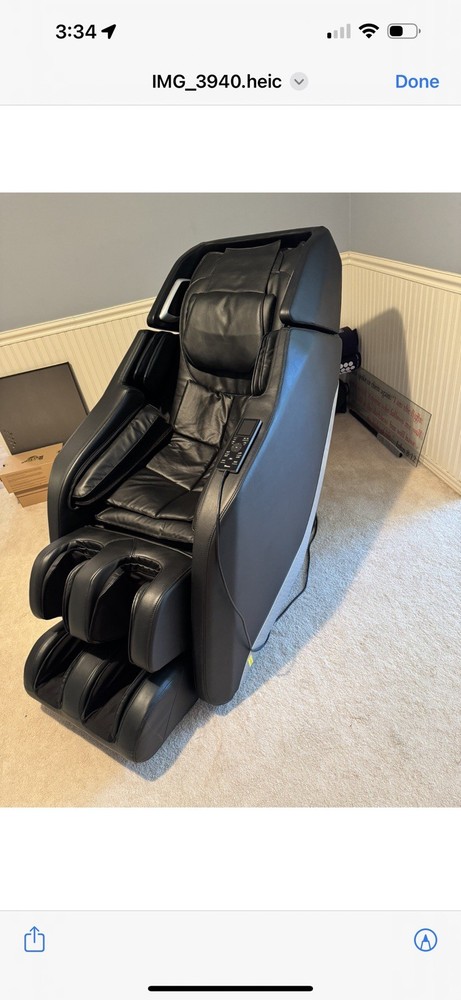 Excellent Condition Massage Chair