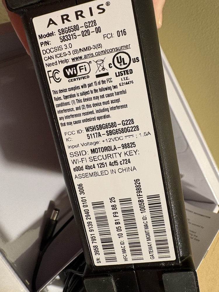 ARRIS SURFboard 3.0 Cable Modem & Wi-Fi Router combo.