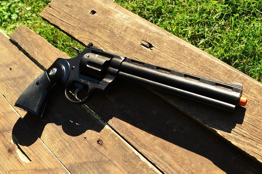 Non-Firing Colt Python .357 Magnum Revolver - 357 - 8" Barrel - Denix Replica
