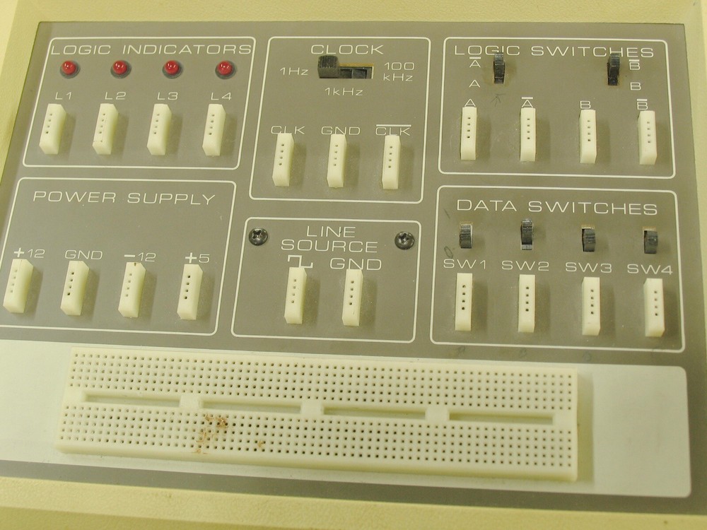 HEATHKIT ZENITH Digital Design Experimenter Unit # ET-3200