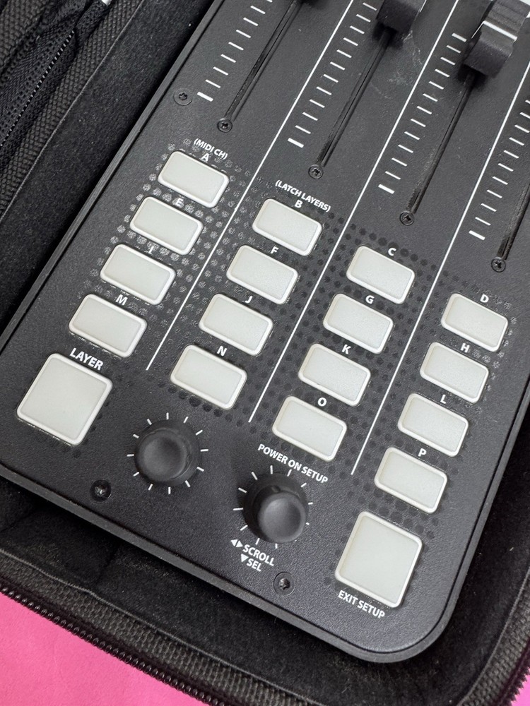 Allen & Heath XONE:K2 Professional USB DJ Midi Controller With Case Read