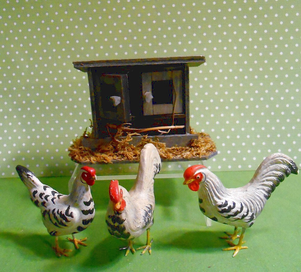 German Putz Chickens and Coop - 4 pc