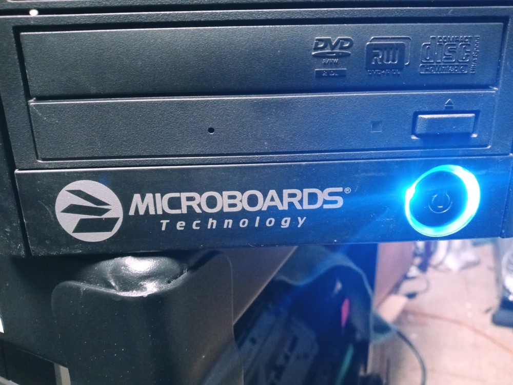 Microboards Technology CD - DVD Duplicator Quic Disc QD123 1:3 Disc Copier