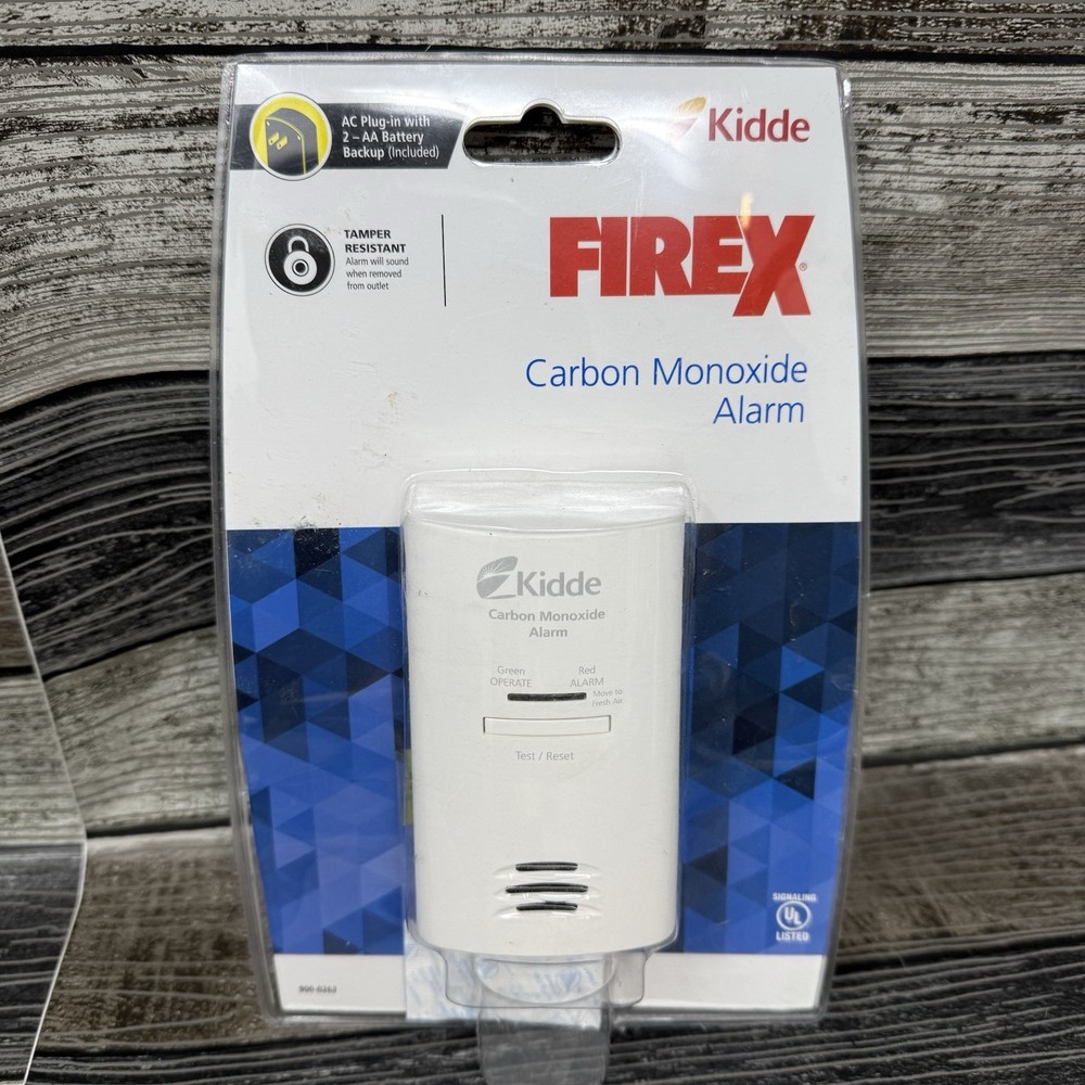Kidde Carbon Monoxide Detector, Plug in Wall with AA Battery Backup, Test-Hush