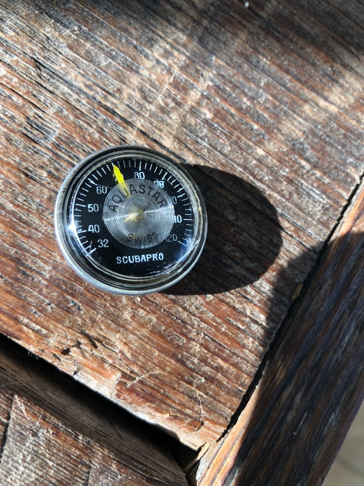 Aquastar vintage dive thermometer