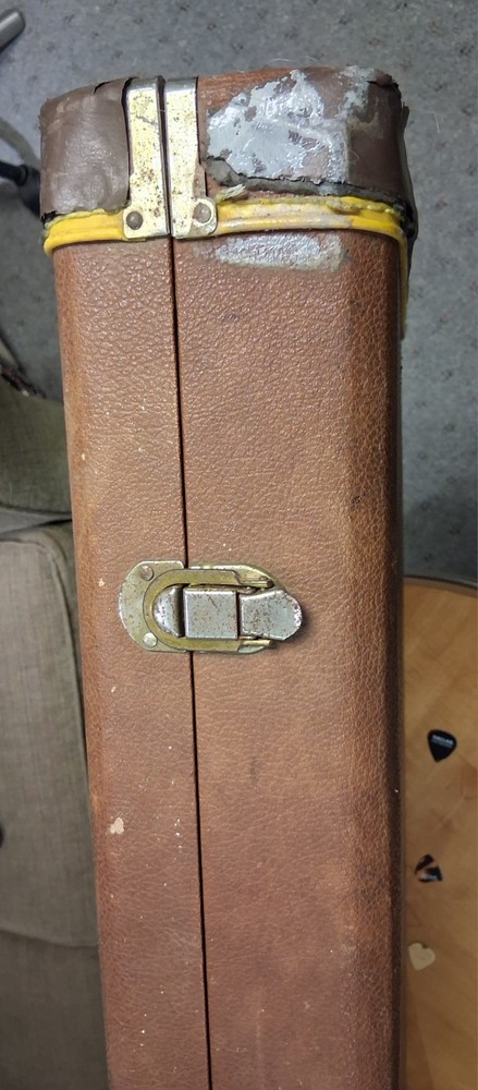 1989 Gibson Explorer Hard Case Brown