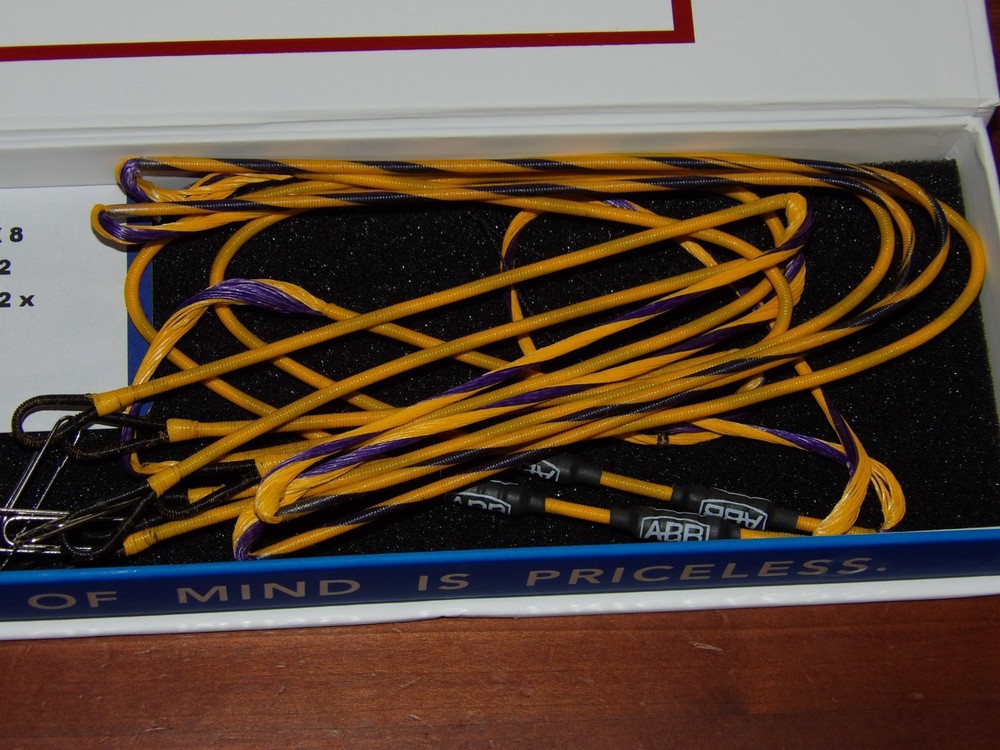 NEW ABB - America's Best Bow Strings - Hoyt RX8 = String and Cable Set