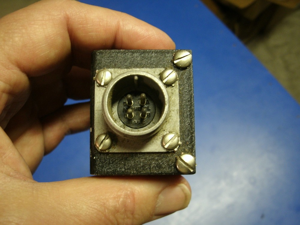 US AIRCRAFT SENSITIVITY SWITCH