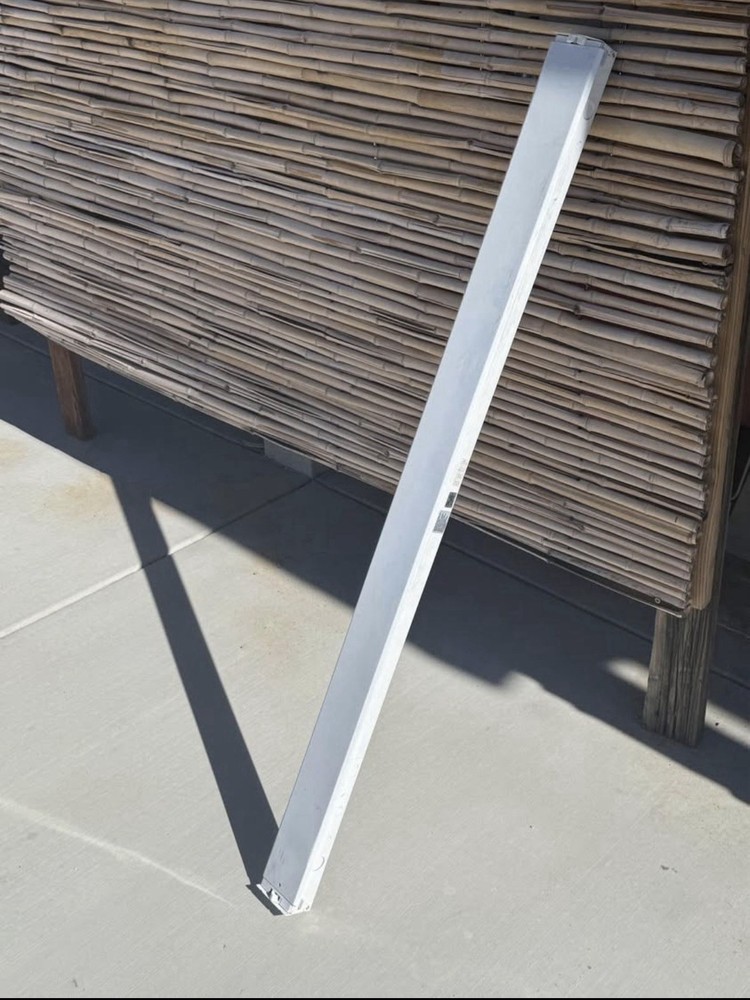 48” Electronic Single Stripe Light