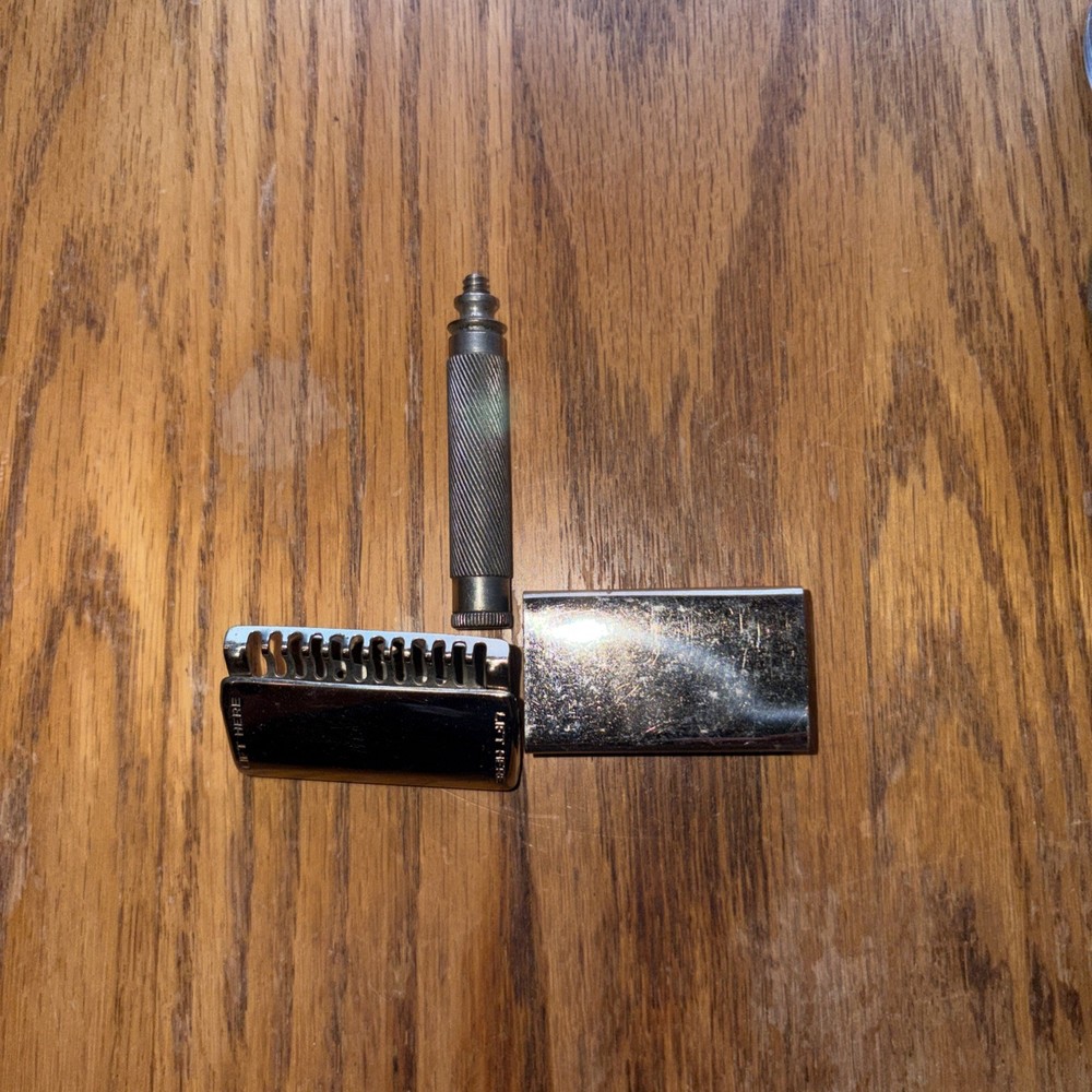 WWI Ever Ready, Military Safety Razor Set.