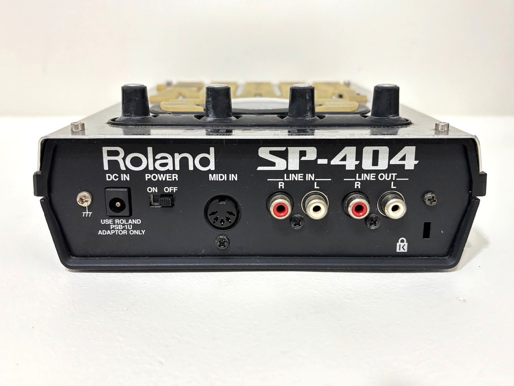 ROLAND SP-404 Portable Linear Wave Sampler From Japan