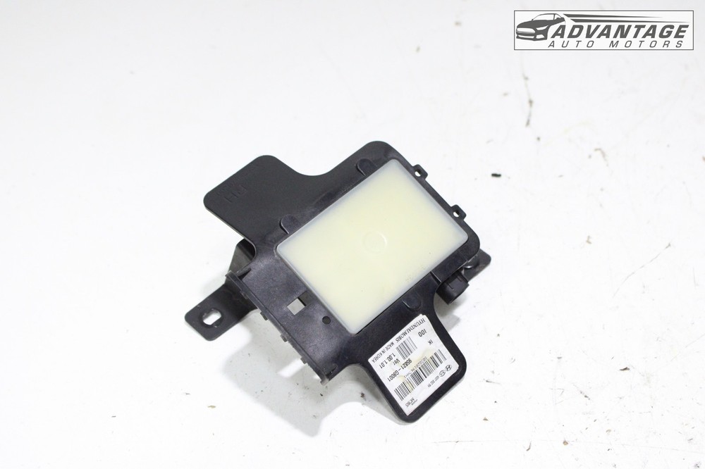 2019-2021 GENESIS G70 REAR RIGHT SIDE BLIND SPOT RADAR CONTROL SENSOR MODULE OEM