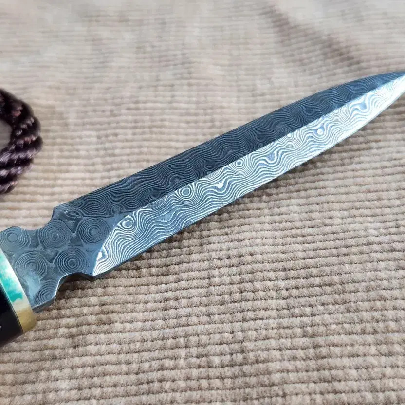 Natural Ebony Handle Damascus Pattern Sword with Leather Sheath Official