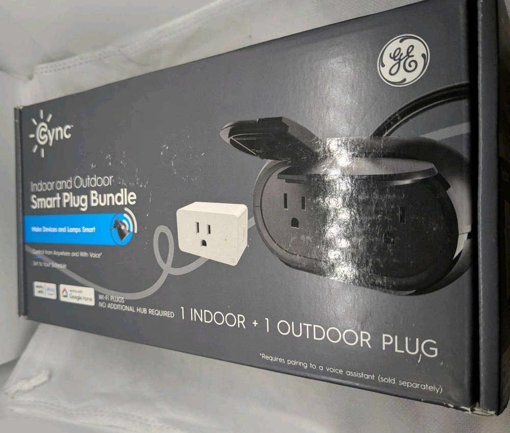cync Indoor and Outdoor Smart Plug Bundle