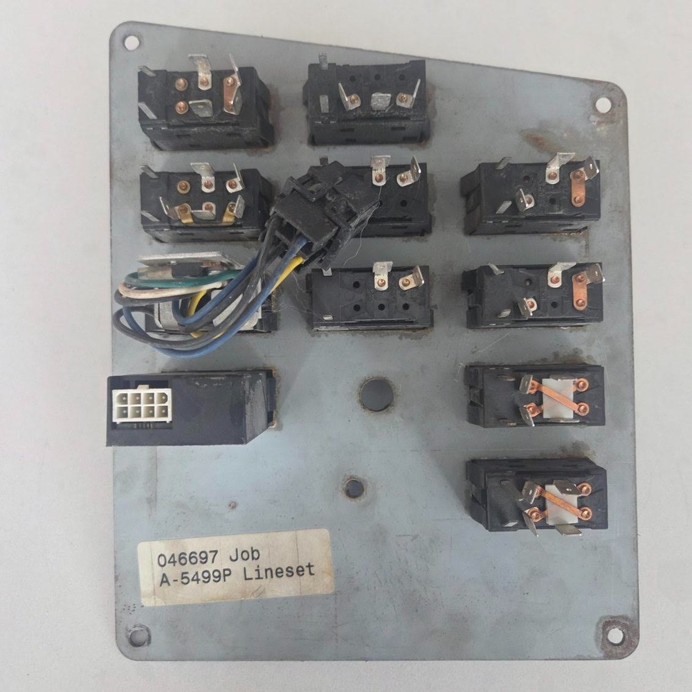 International 9200i Instrument Panel
