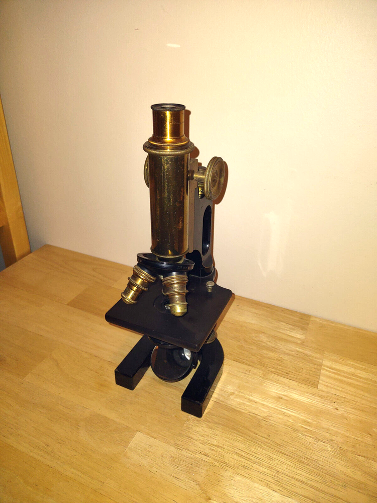 Bausch & Lomb Antique Microscope SN: 95935 (1913)