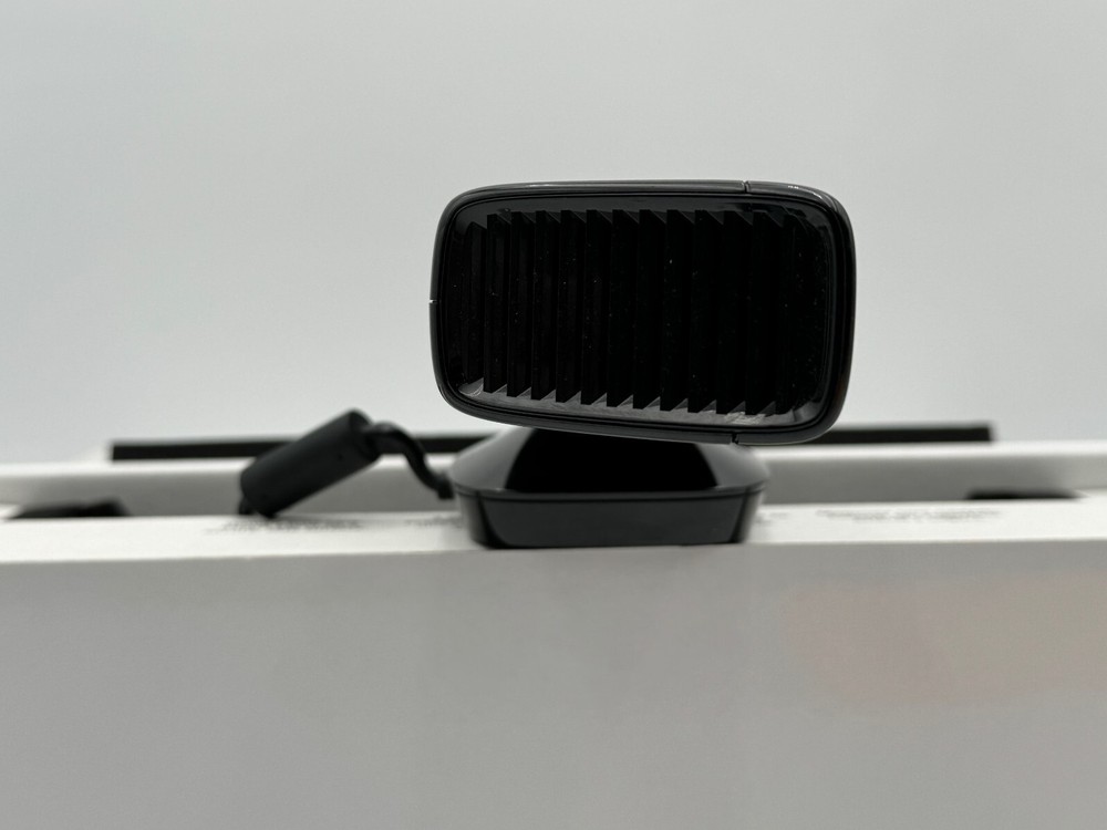 Official Microsoft Xbox 360 Kinect Motion Sensor Bar Black 1414