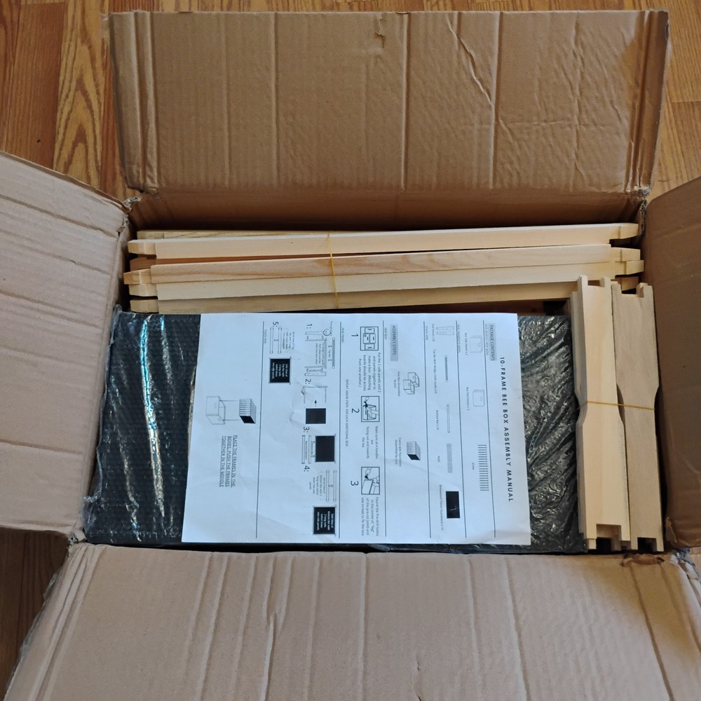 Beehive 10 Frame Deep Box Kit
