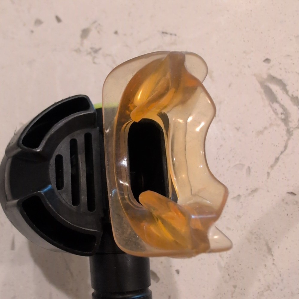 US DIVERS REGULATOR SET