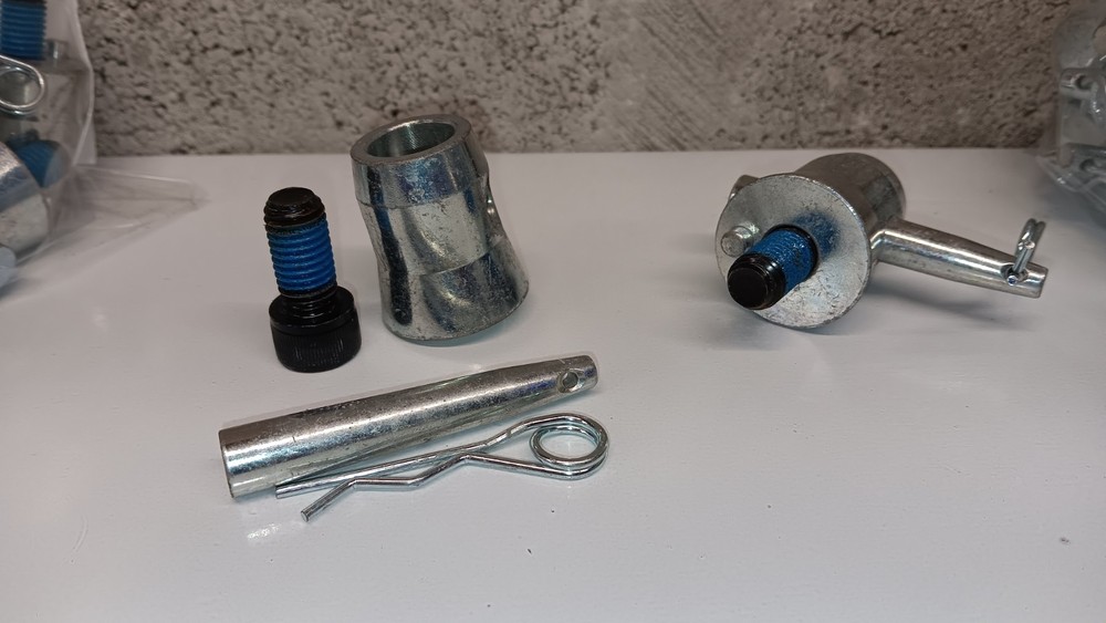 Global Truss ST-UJB/C-12 Universal Junction Coupler 36 PACK