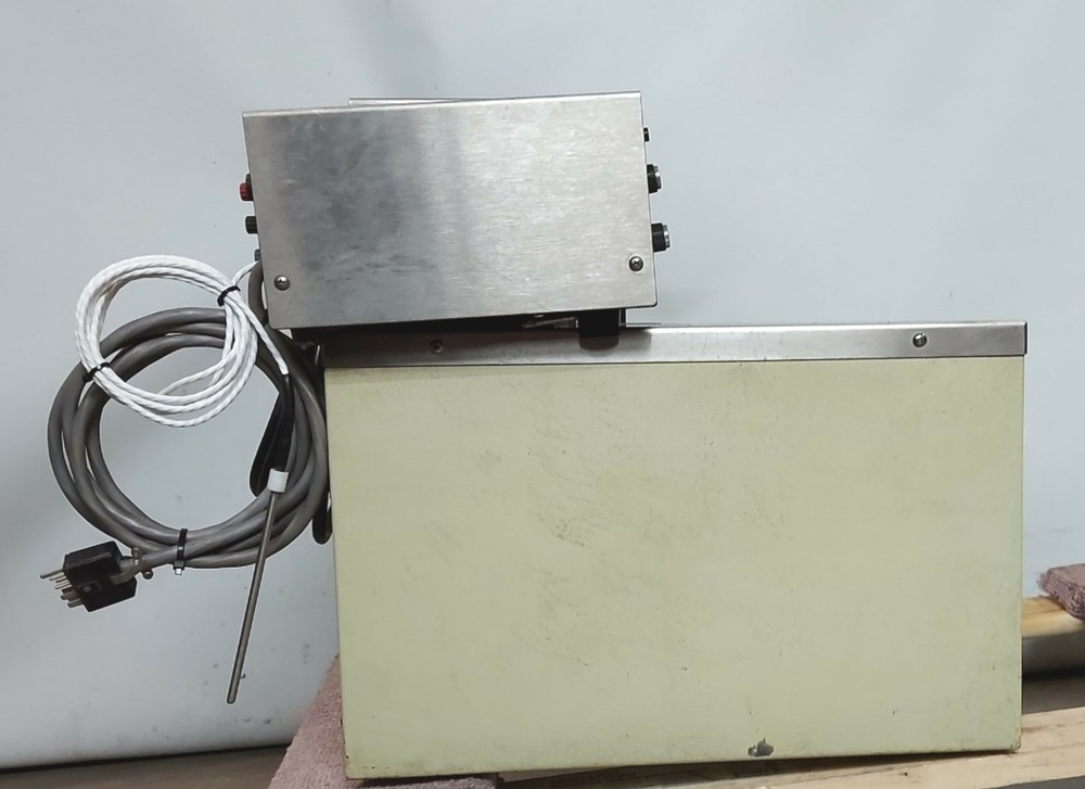 Neslab 600183 Alfa RTC-A Recirculating Bath -30-100℃ 115VAC w/Digital Controller