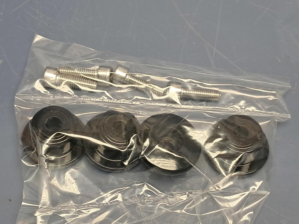 Indian Motorcycle Quick Release Windshield Mounting Spools, Black | 2884902-266