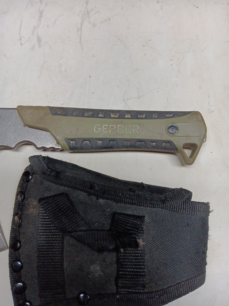 gerber pack hatchet