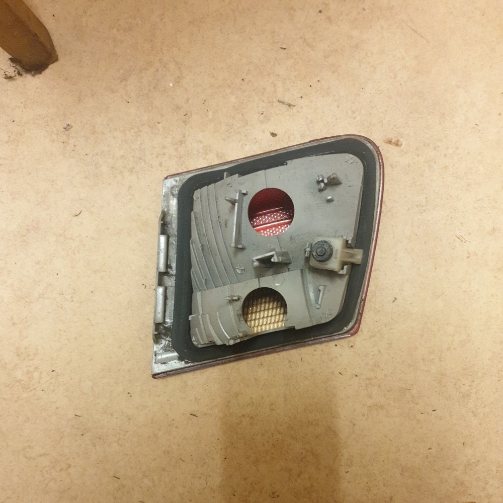 BMW 3 SERIES E46 PASSENGER SIDE INNER LIGHT 8368759