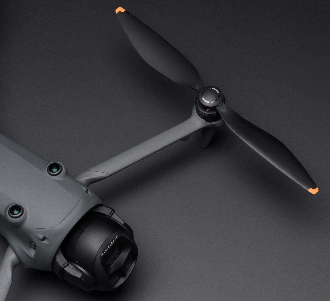 Genuine DJI Mavic 4 Pro Low-Noise Propellers, 2 ORIGINAL Blades Authentic Props