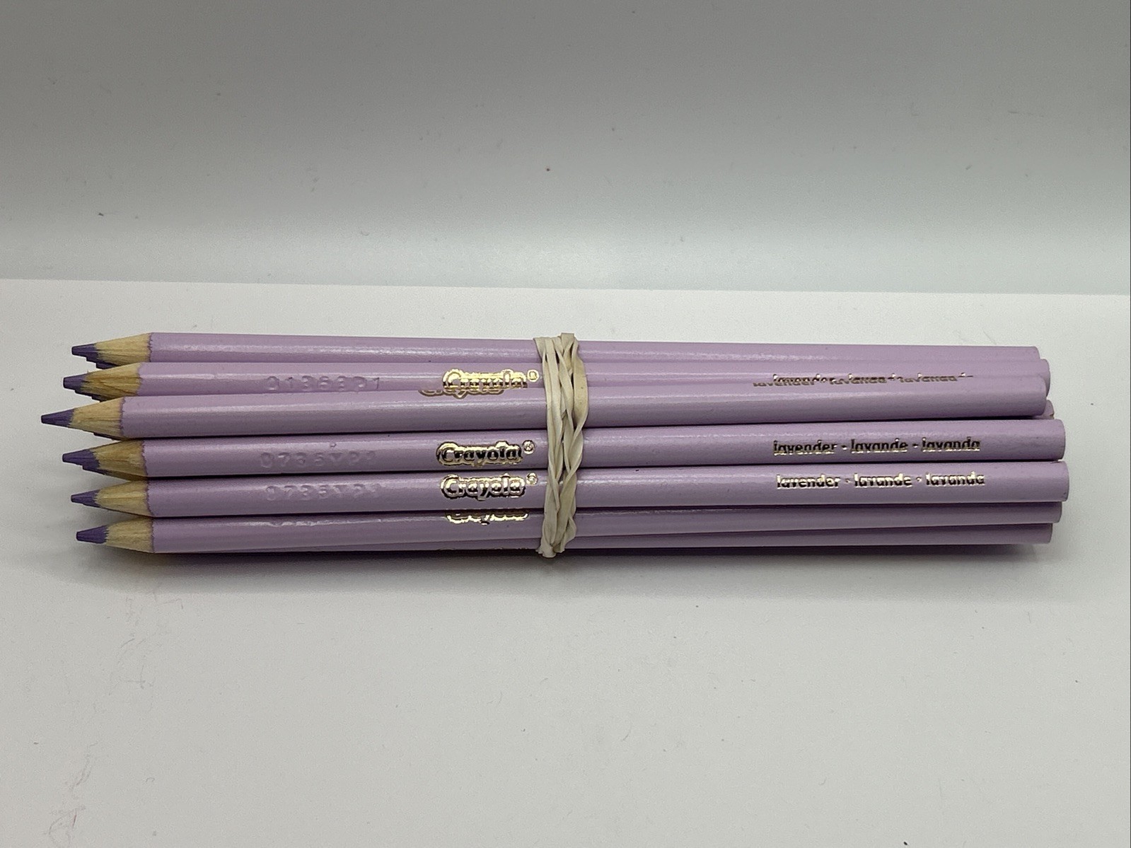 (20) Crayola Colored Pencils (lavender) BULK
