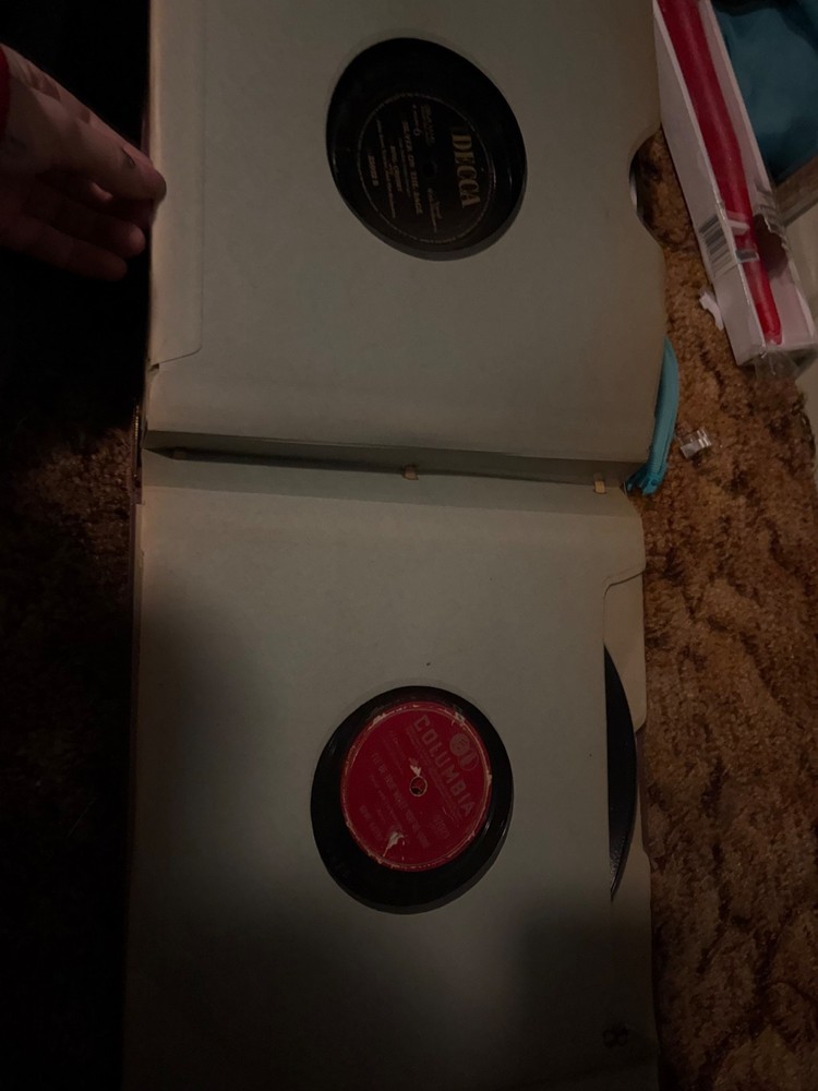 Victor/Victrola Phonograph