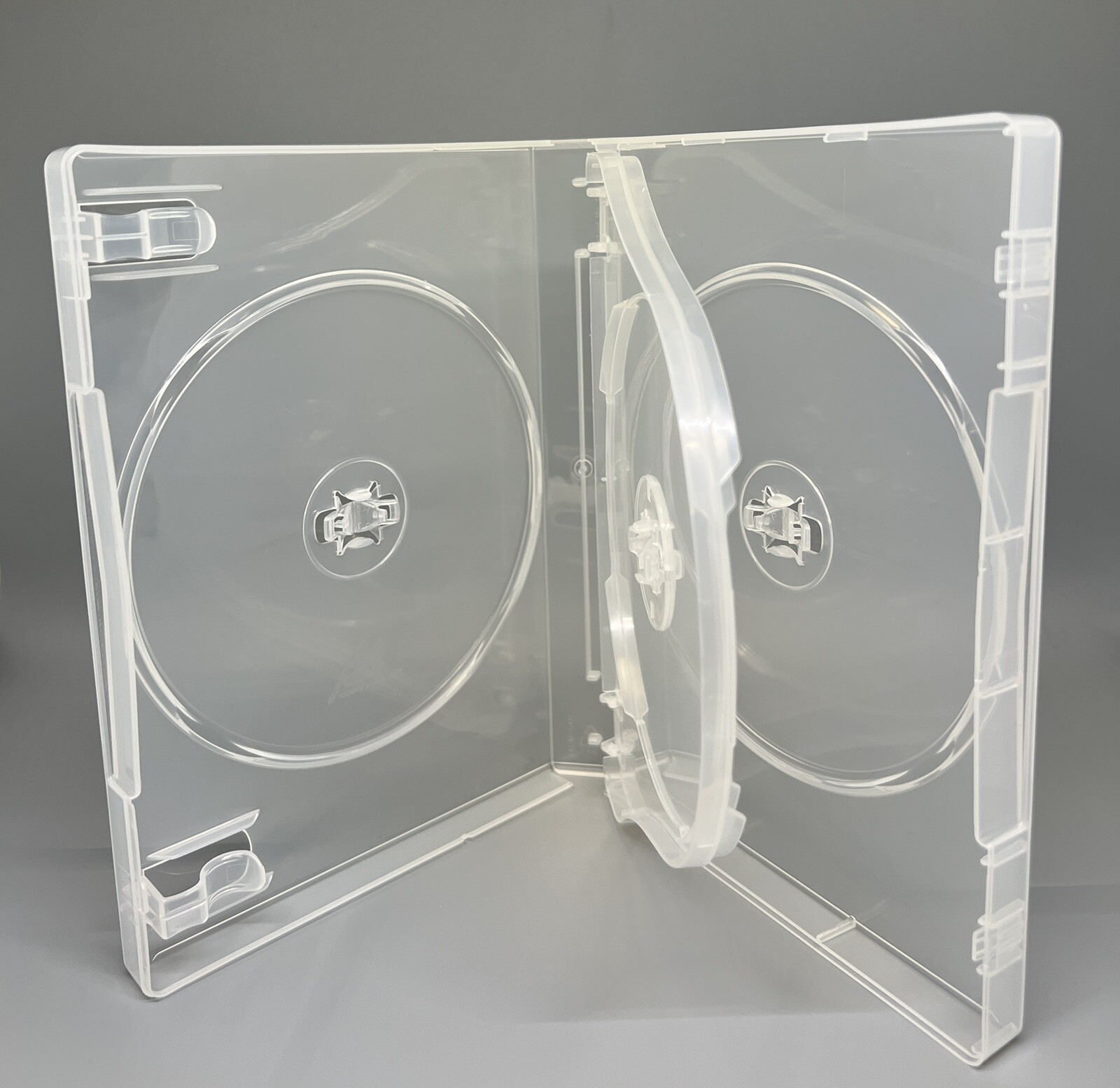 SALE! 2 TOP QUALITY 27MM MULTI-4 DISC DVD CASE, M-LOCK HUB, CLEAR, 4DVD3-CLR-OS