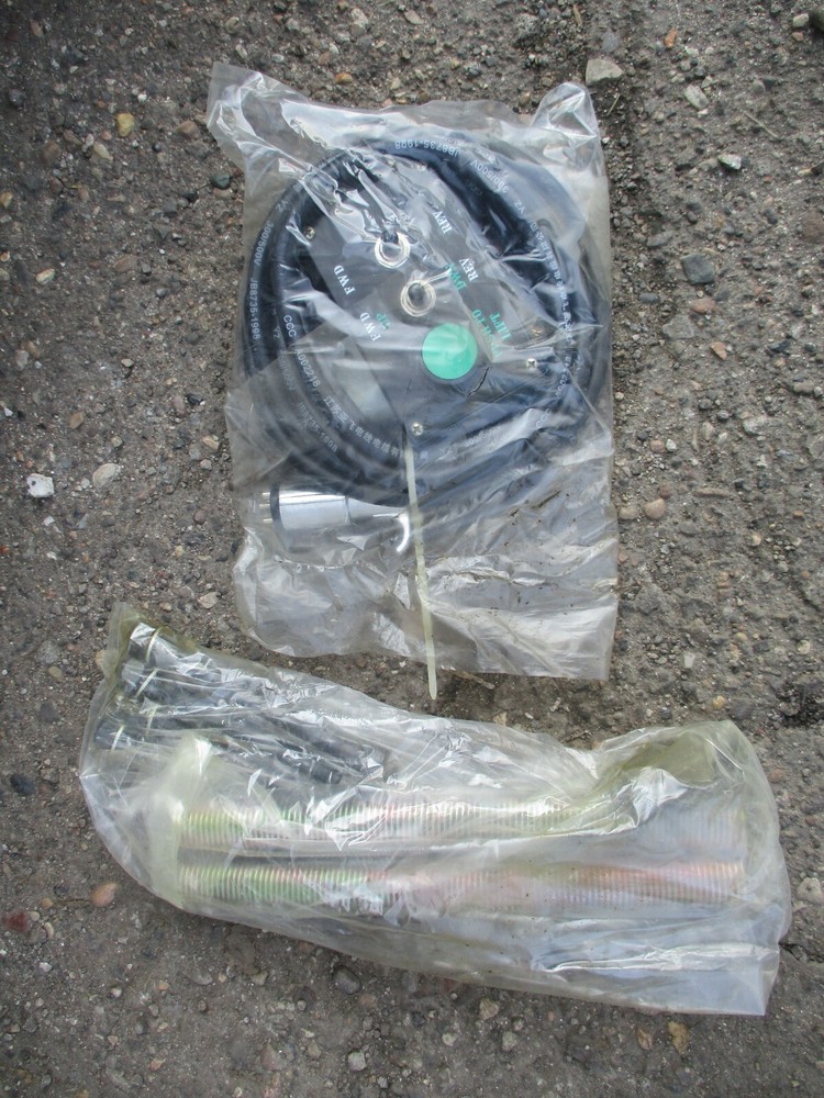 PROJACK MODEL M2 REMOTE CONTROLLED 5TH WHEEL GOOSENECK TRACKED TRAILER MOVER