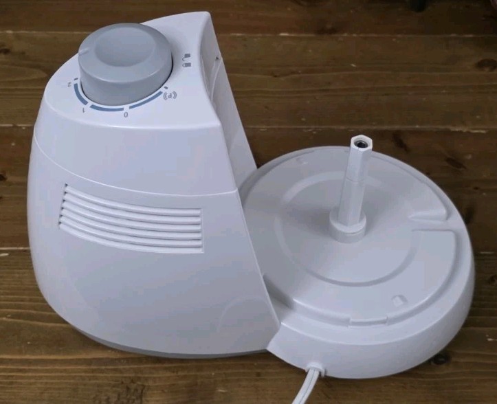 Black and Decker Quick n Easy Food Processor (Base Motor Only) Model FP1450