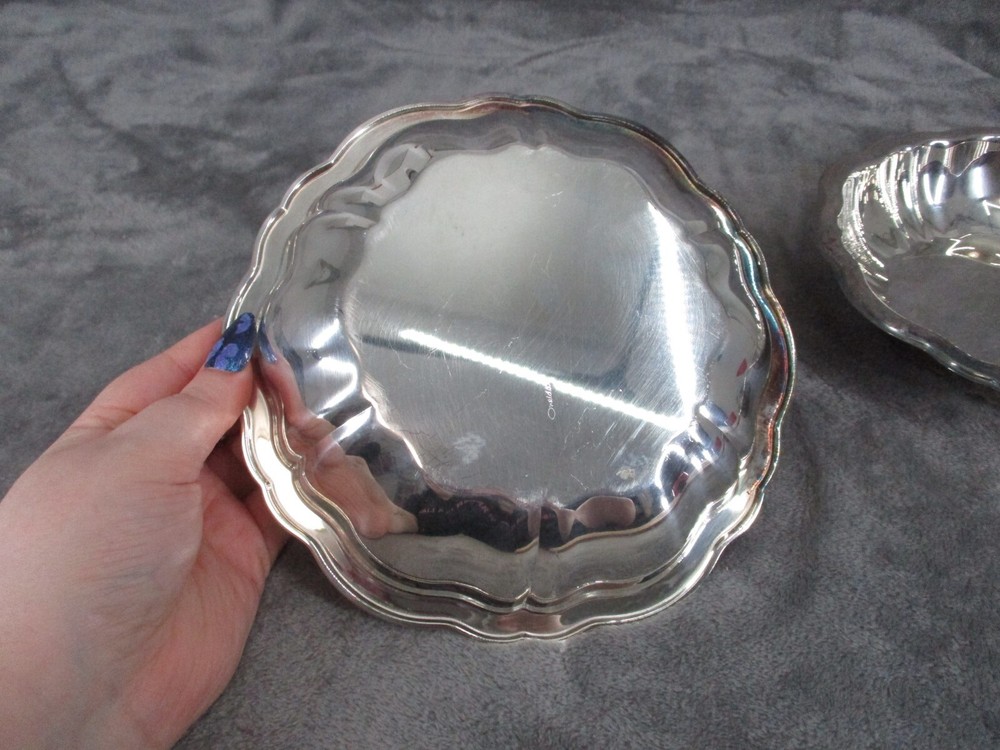 Oneida Chippendale Dish Vegetable Bowl Set Silver Plated 7.5" Diameter 2 Piece