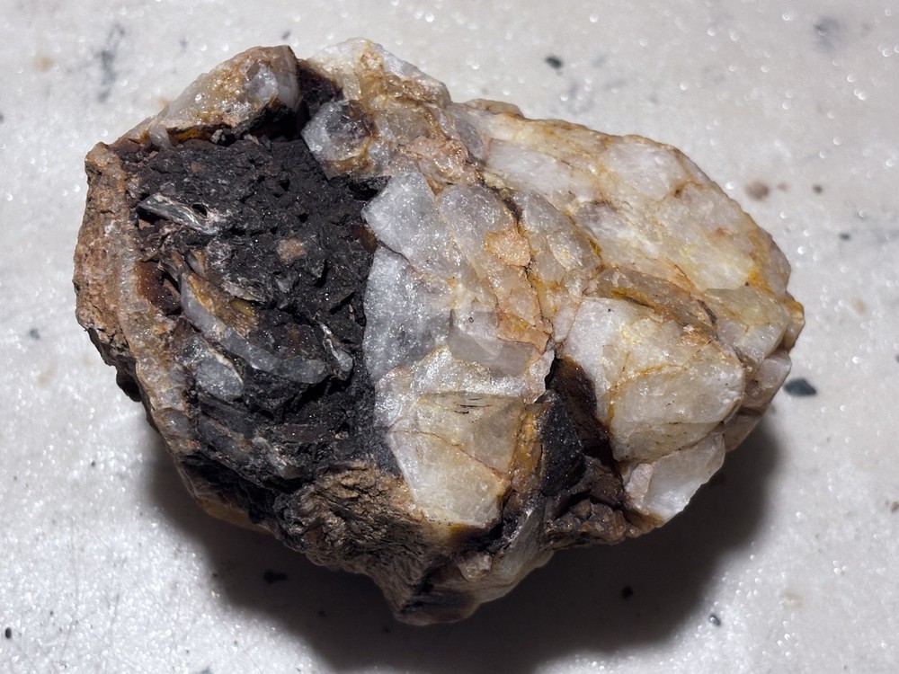 quartz gold ore