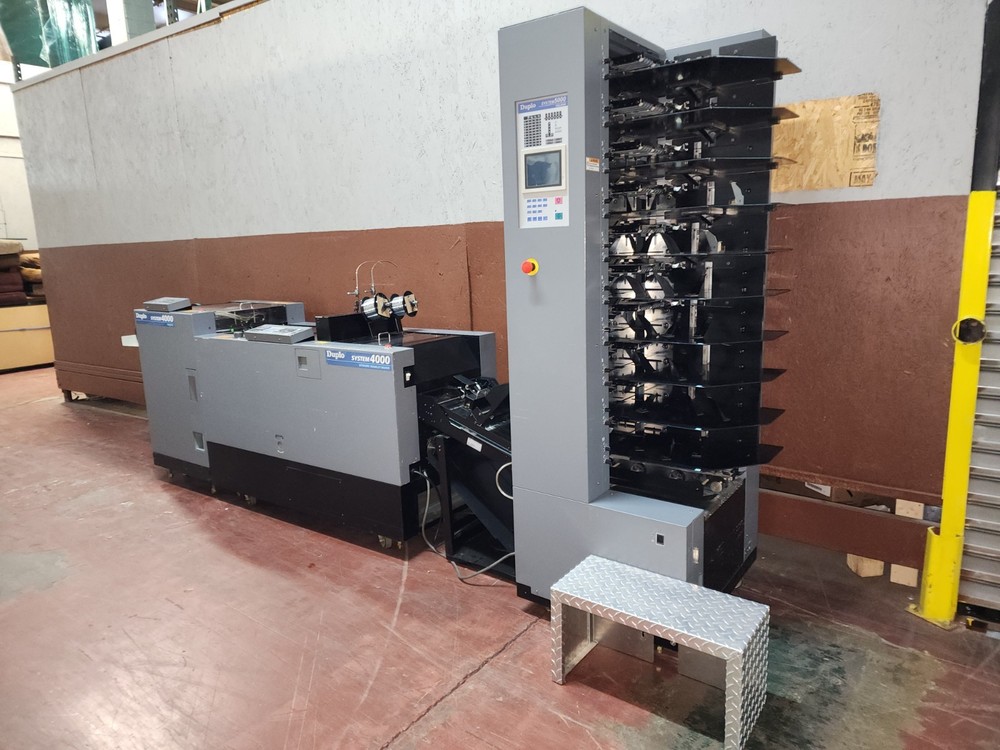Duplo System 4000 10 Bin Collating System