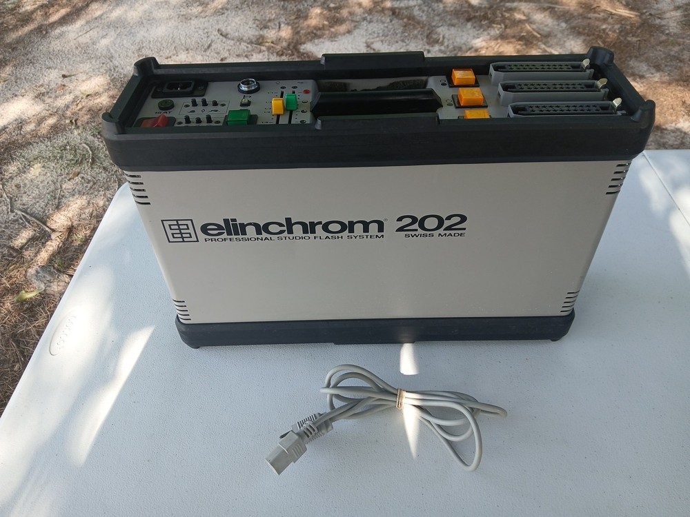 Elinchrom 202 Studio Flash Pack TESTED