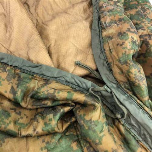 USMC MARPAT Zippered Poncho Liner