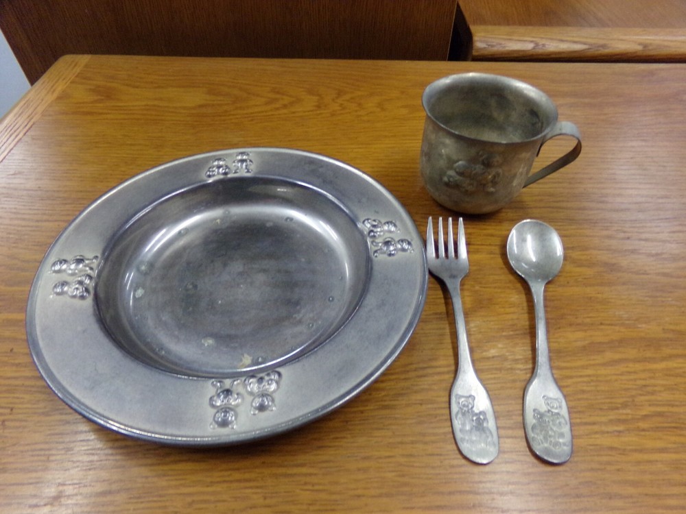 Vintage Godinger Silver Plated Bear Themed Children's Cup- Plate-Spoon-Fork Set
