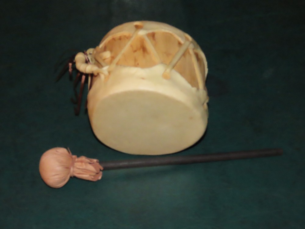 RAWHIDE & WOOD DRUM WITH BEATER