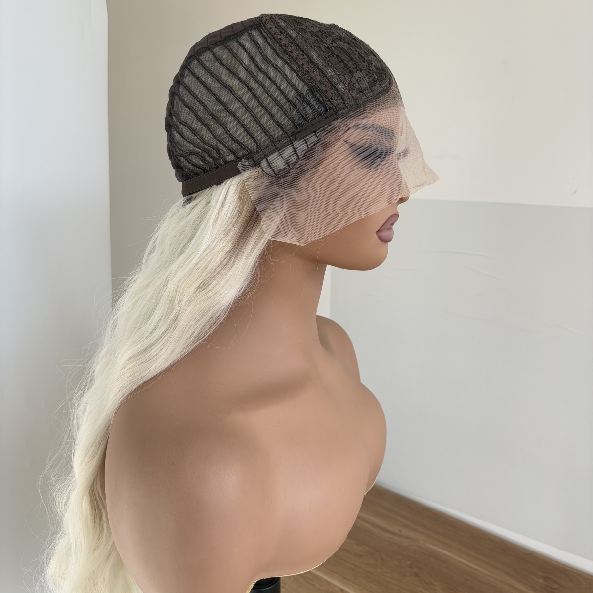 T Lace Front Wig Layered Synthetic Hair Heat Resistant Long Wavy Ombre Blonde