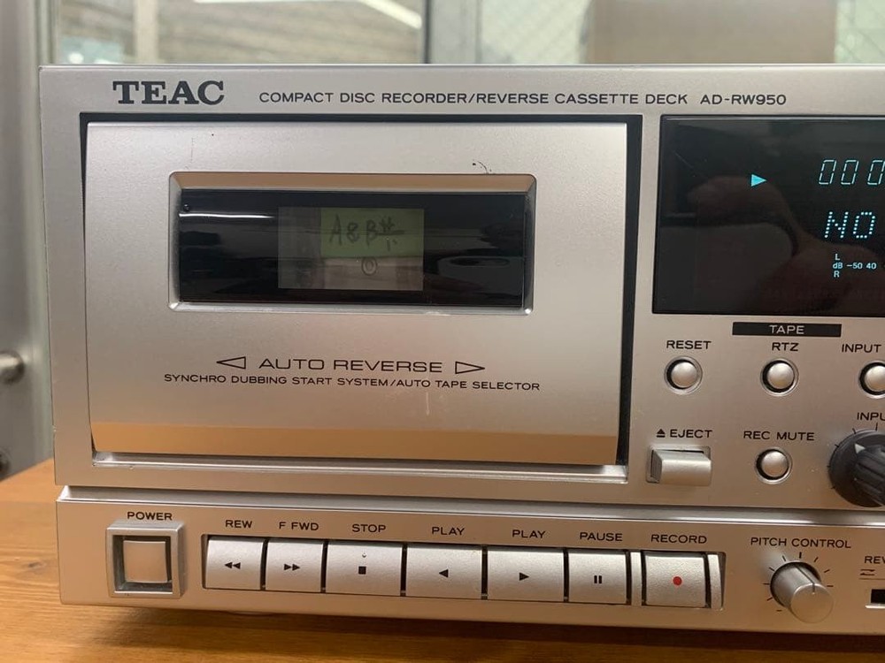 TEAC AD-RW950 Compact Disc Recorder / Cassette
