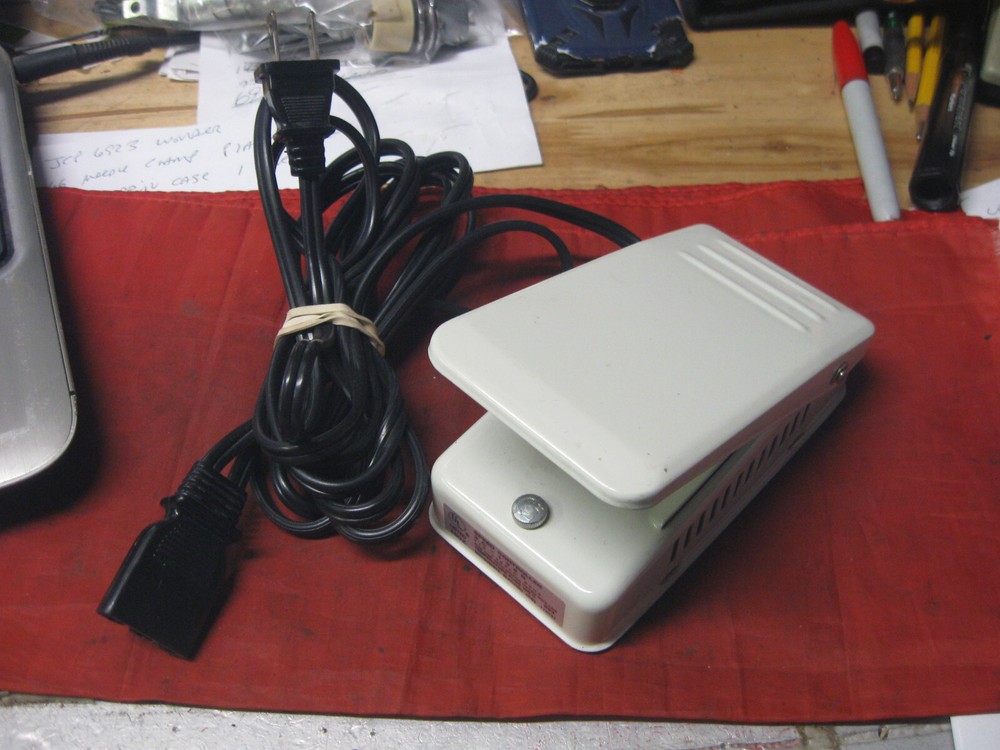 WHITE 4041 Sewing Machine Foot Pedal Controller Vintage