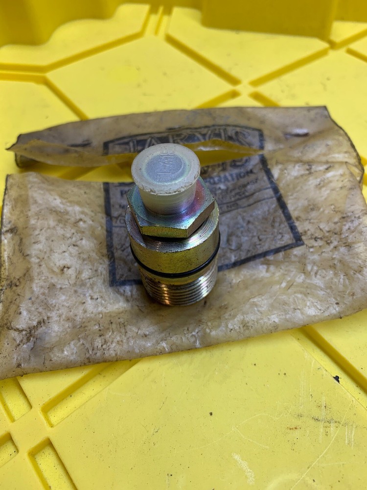Genuine Jarvis 1011086 Hydraulic Quick Connect Plug, New
