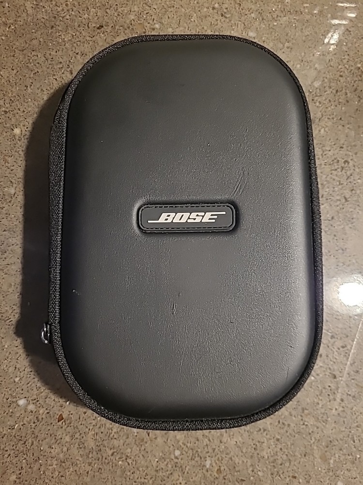 CASE ONLY --  BOSE QuietComfort 35 II Protective Case