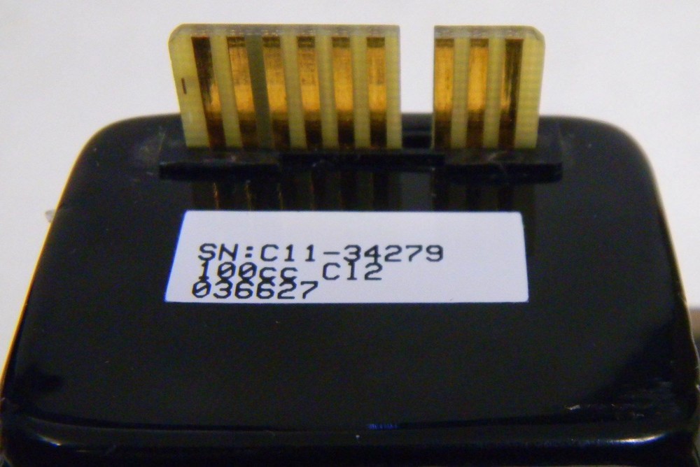 Unit UFC-1200A Mass Flow Controller, Gas- C12, Range- 100 CC, Used