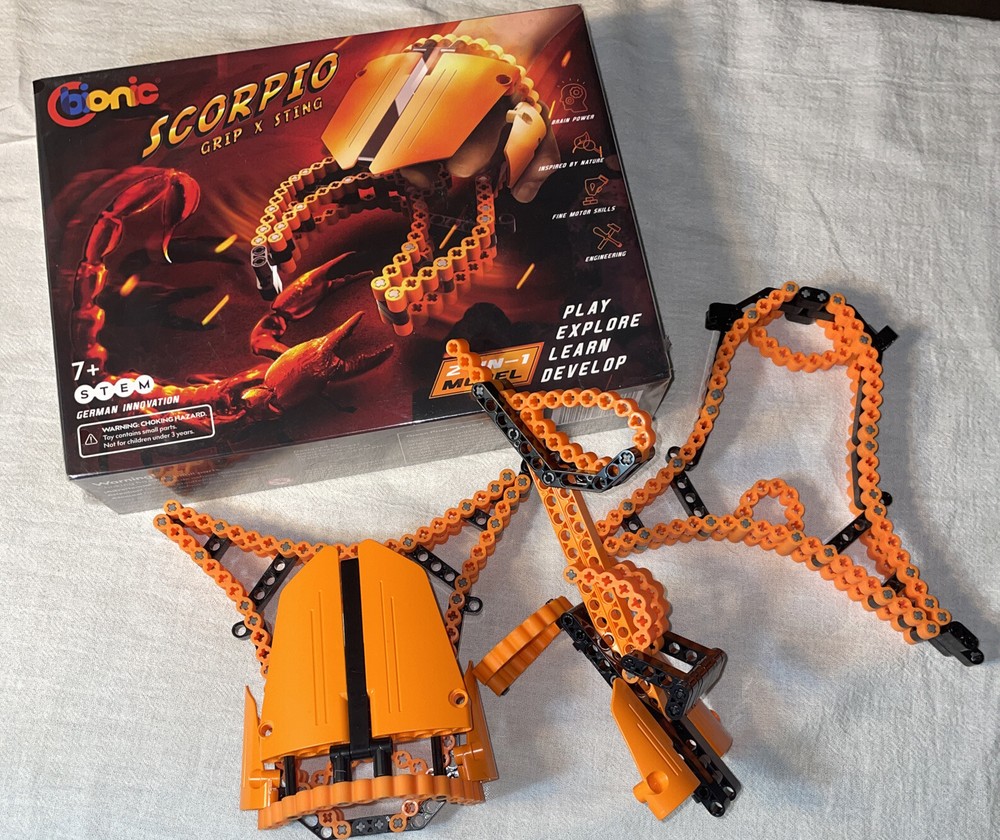 NEW SEALED Scorpio Grip Sting Bionic STEM Construction Building Toy explore Lear